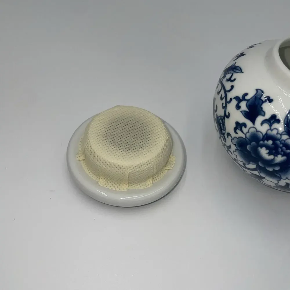 Chinese Traditional Blue White Porcelain Ceramic Small Ginger Jar Floral Display - Picture 6 of 9